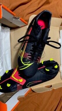 NIKE VAPOR SOCCER CLEATS